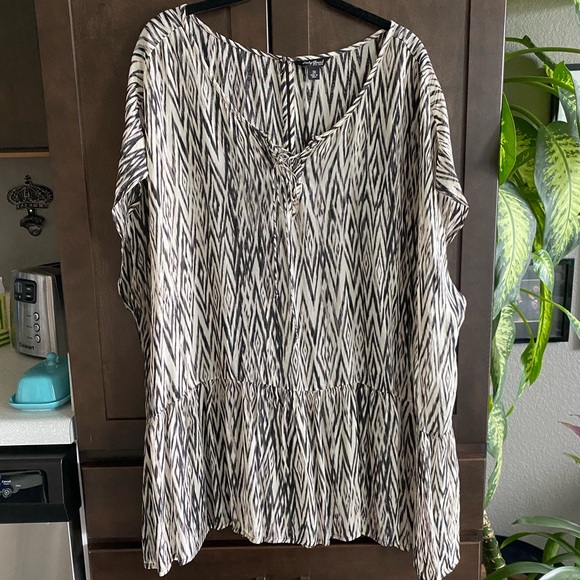 Plus size Lucky Brand drop waist Boho tunic.  NWOT - Picture 1 of 2